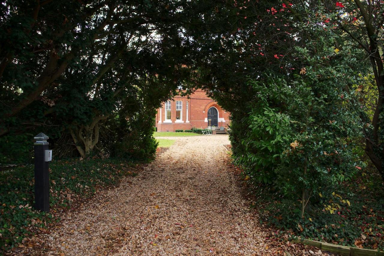 Little Redlands B&B Lincoln Bagian luar foto