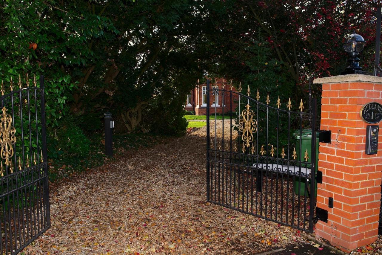 Little Redlands B&B Lincoln Bagian luar foto