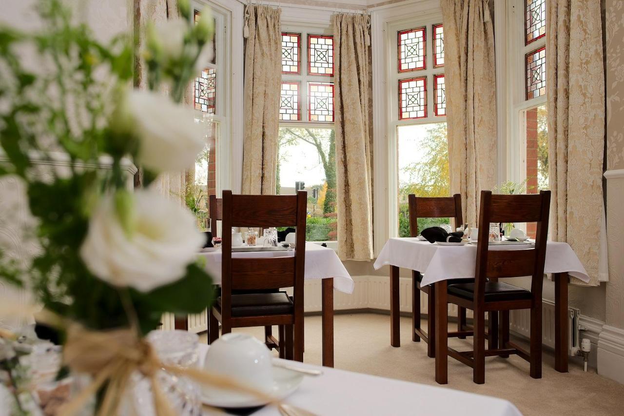 Little Redlands B&B Lincoln Bagian luar foto