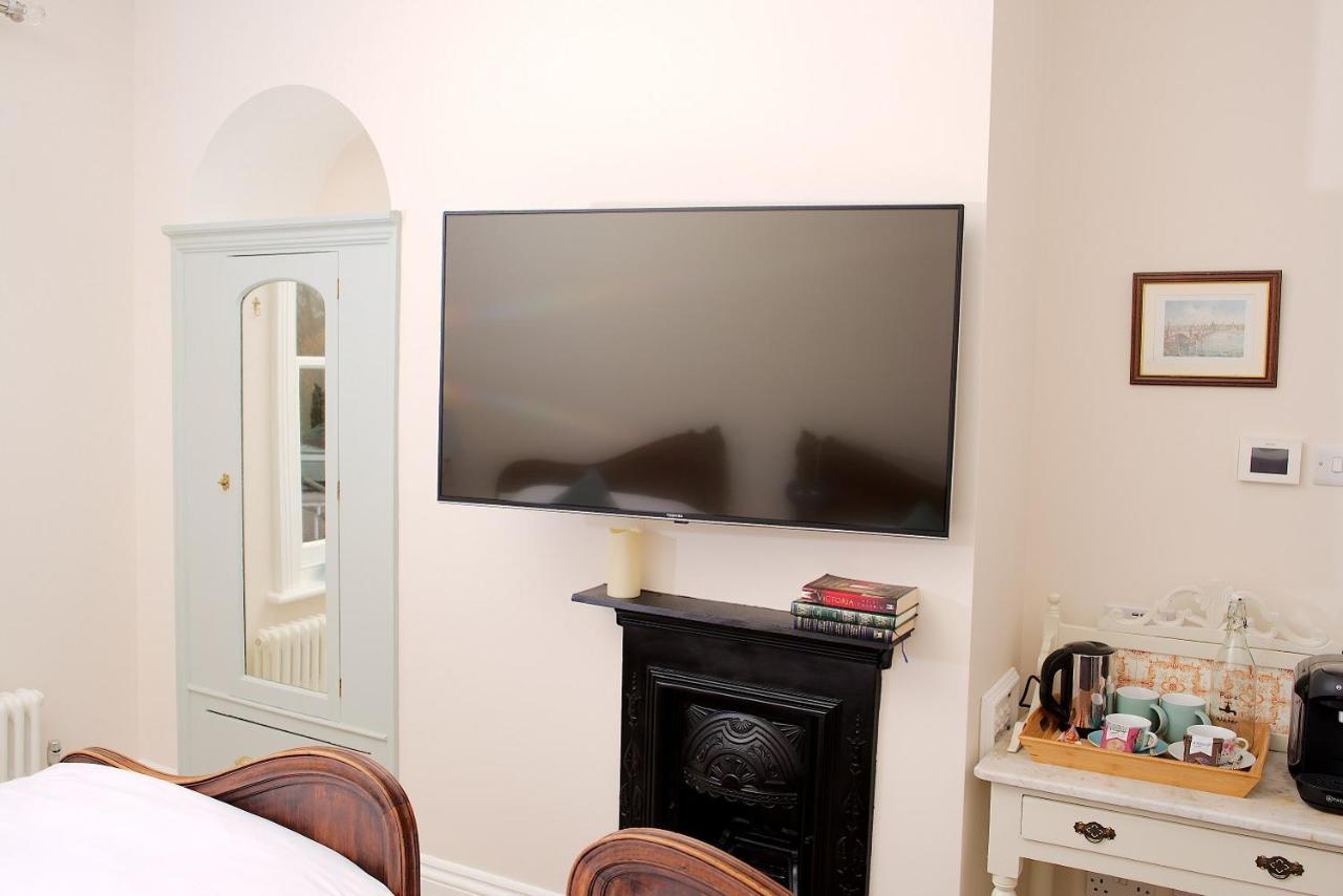 Little Redlands B&B Lincoln Bagian luar foto