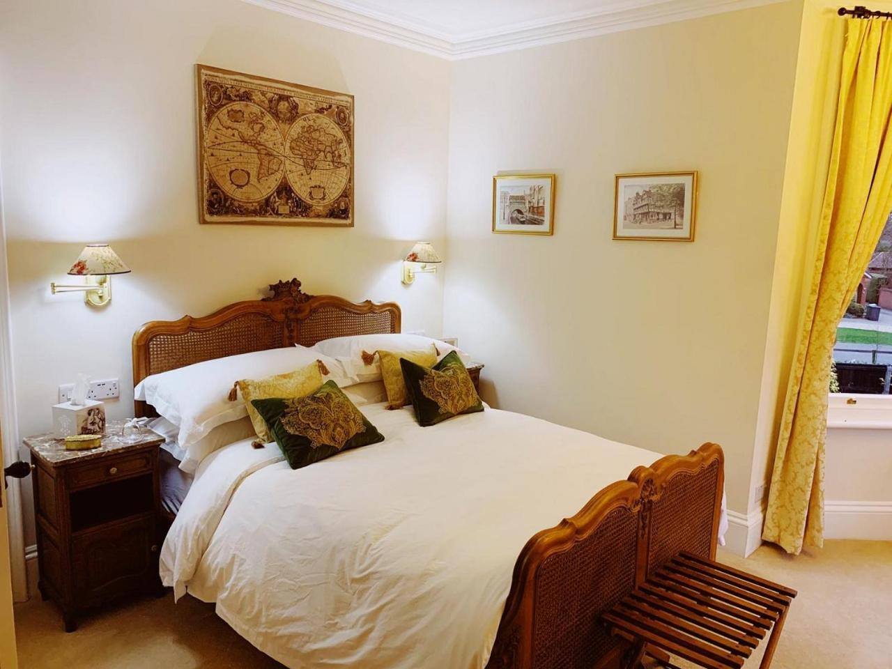 Little Redlands B&B Lincoln Bagian luar foto